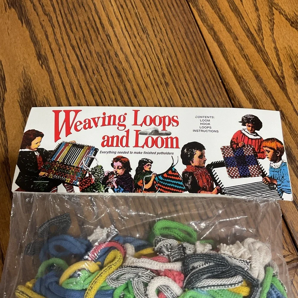 Weaving Loops and Loom Craft Set - Red, Blue, Yellow, Green Loops